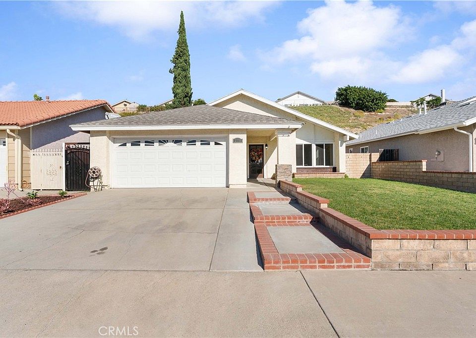 1st image of 2731 E Maria Ct