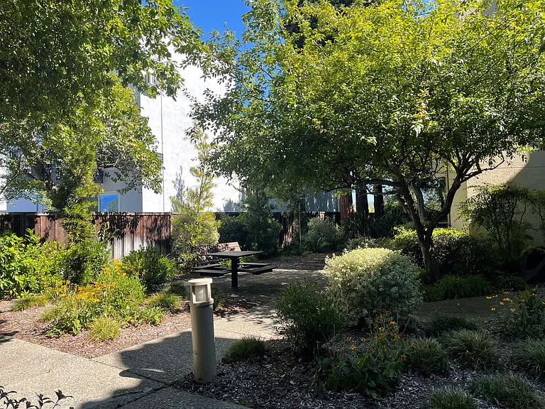 1201 Alta Vista Dr #206 — Photo 27