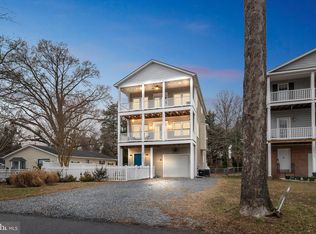 24172 N Patuxent Beach Rd, California, MD 20619