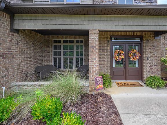 4th image of 356 Grey Oaks Dr