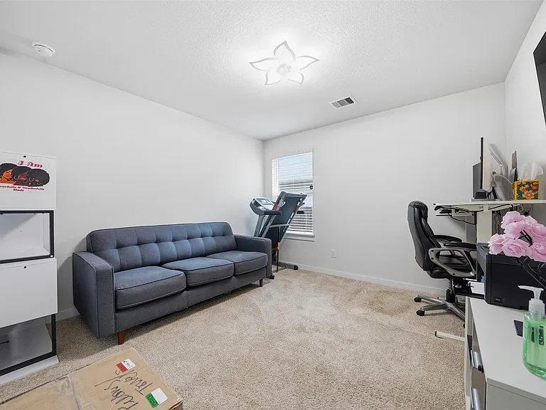 318 Merriman Rd — Photo 24