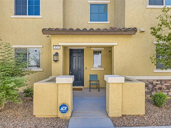 824 Grand Country Ave, North Las Vegas, NV 89086