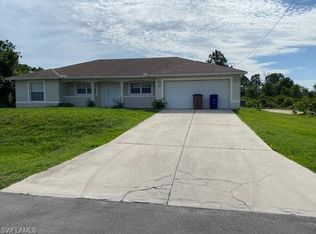 755 Courtland Ave S, Lehigh Acres, FL 33974