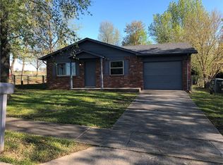 416 W Nightingale Cir, Fayetteville, AR 72704