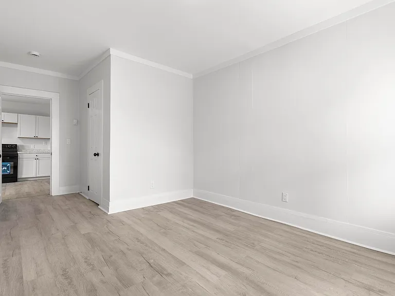 146 Hobart St #2 — Photo 23