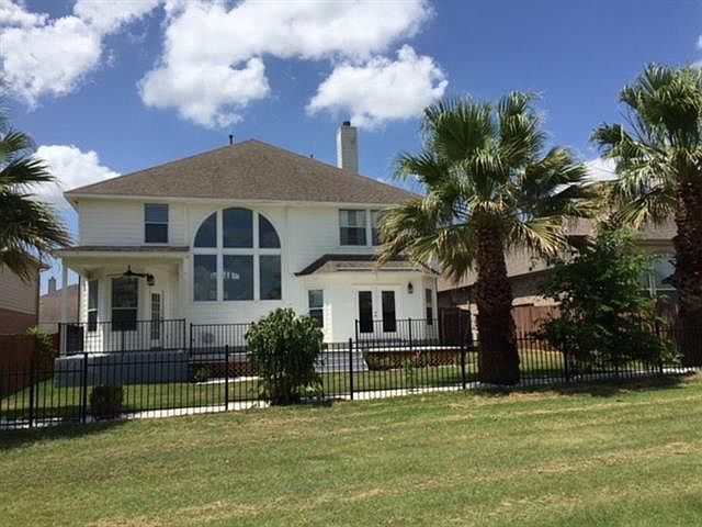 1st image of 3828 Harvey Penick Dr