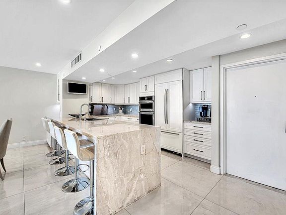 5th image of 4750 S Ocean Boulevard #301