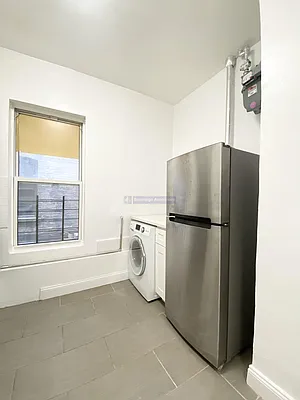 Rented by Sovereign Associates | media 9