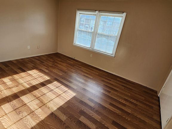 Bedroom #1