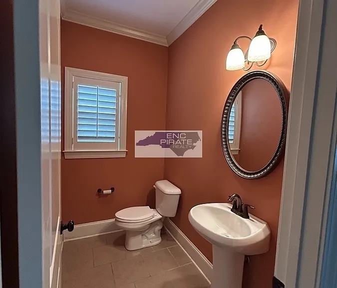 1629 Brook Hollow Dr #A — Photo 8