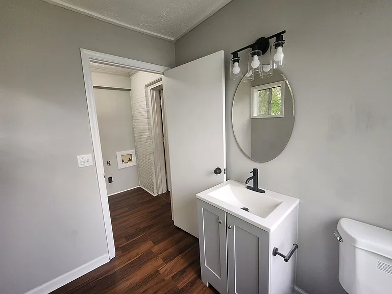 4117 Lake Dr — Photo 20