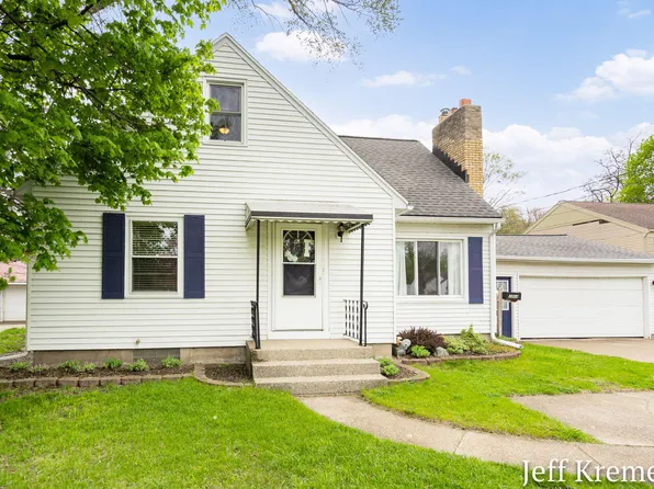 3864 Clyde Park Ave SW, Wyoming, MI 49509