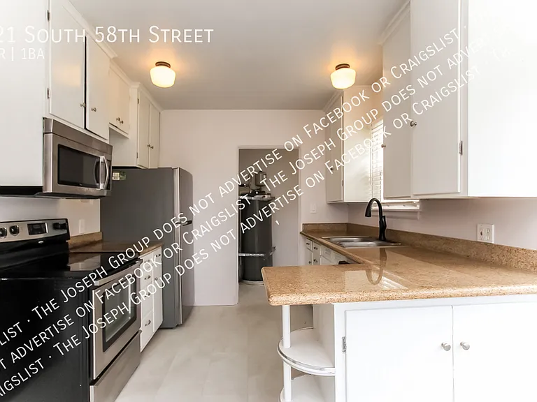 121 S 58th St — Photo 7