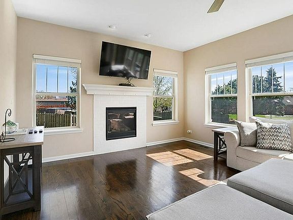 5th image of 1105 Diana Ct