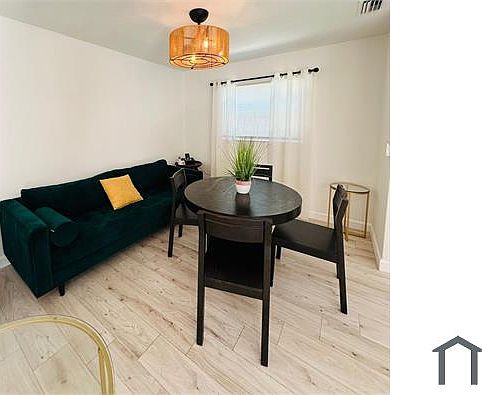 4th image of 312 Baker Dr #3