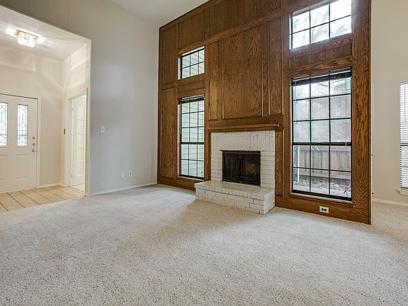 5th image of 4412 Odessa Dr