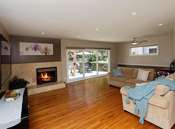 3rd image of 6867 Bianca Ave