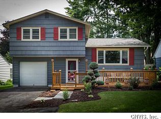 116 Parker Ave, Liverpool, NY