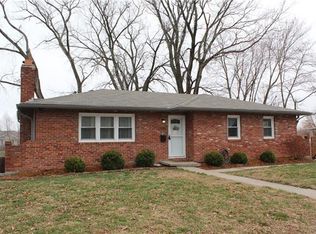 1006 Miss Belle St, Excelsior Springs, MO 64024