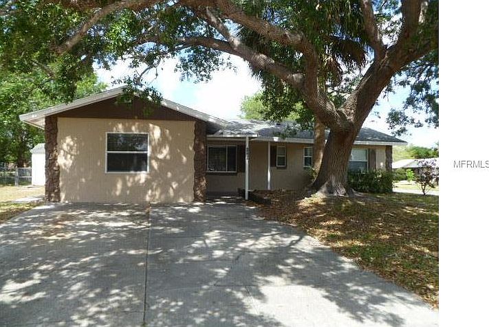 1st image of 1818 Park Ct