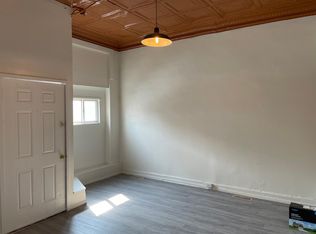 326 Wyoming St, Charleston, WV 25302