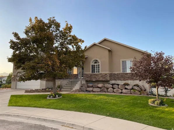 2887 S Star Brook Cir, West Valley City, UT 84128