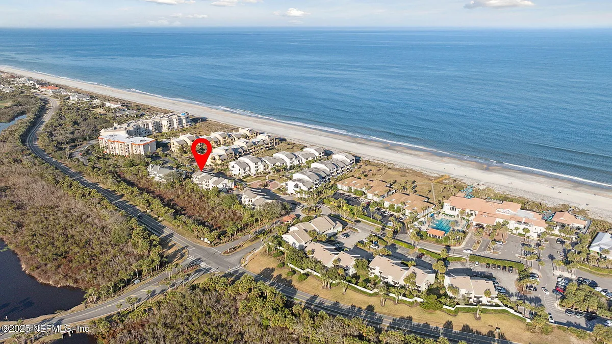 Building Photo - 756 Spinnakers Reach Dr