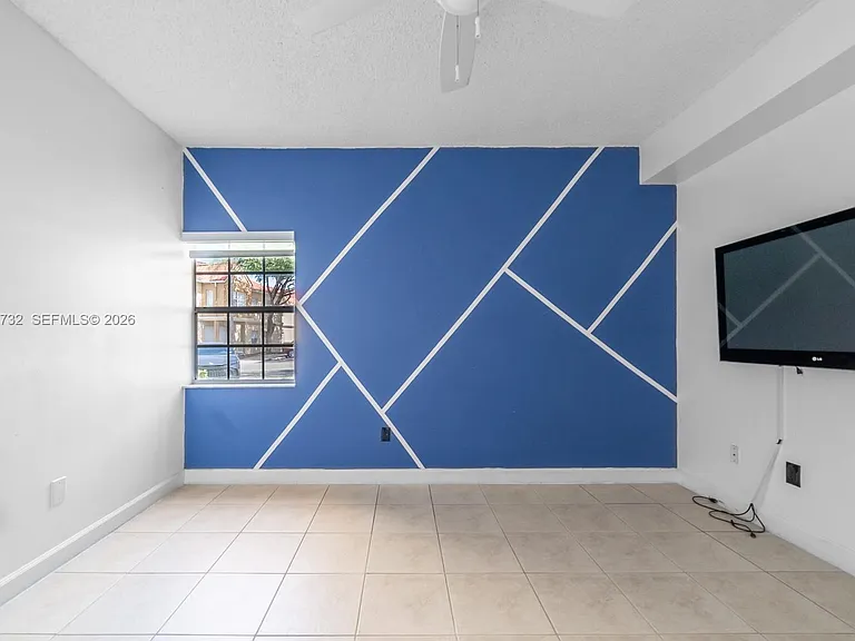 18308 NW 68th Ave #B — Photo 16