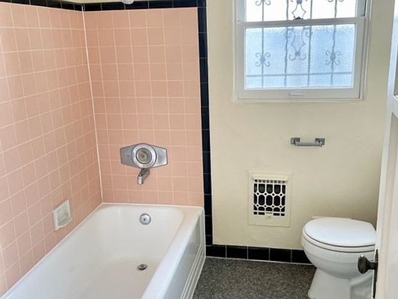 5th image of 1732 5th Ave APT 6