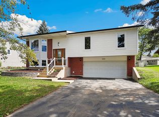 330 N Ashbury Ave, Bolingbrook, IL