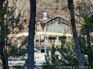 657 Walkers Cay Dr, Osage Beach, MO 65065