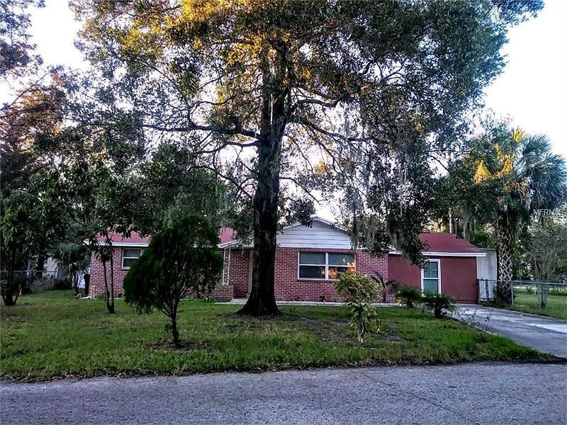 1st image of 4222 E Miller Ave