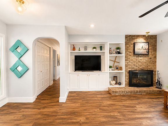 5th image of 9016 Bretshire Dr