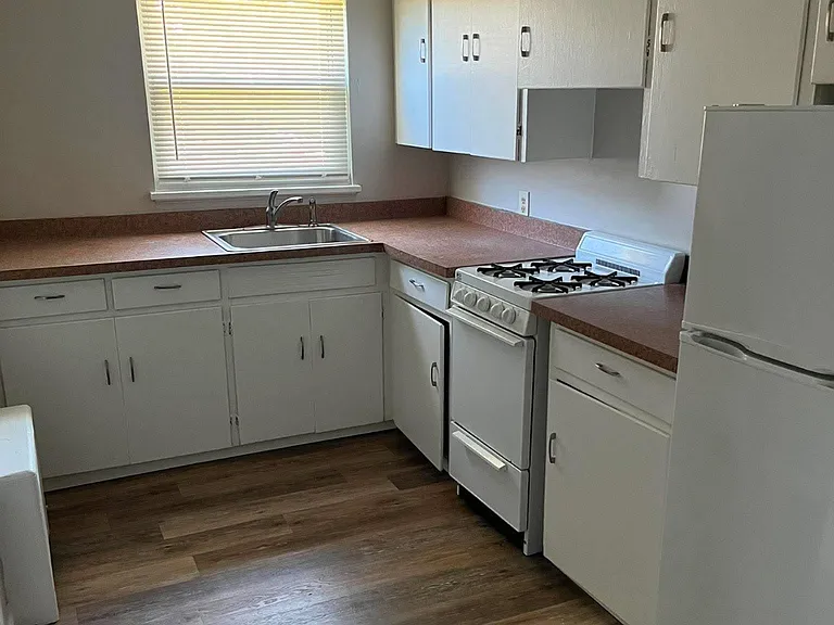 29 Bennington Dr #39 — Photo 10