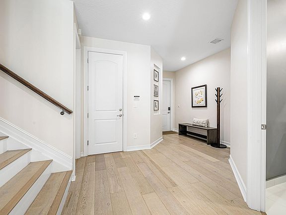 4th image of 100 NW 69th Circle #44