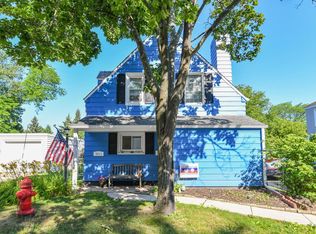 5611 Apricot Ct, Greendale, WI 53129