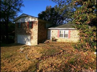 4010 Sierra Forest Dr, Little Rock, AR 72212