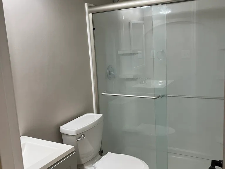 423 Cypress St #2 — Photo 5