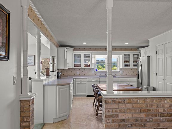 21st image of 525 O'B Davis Rd