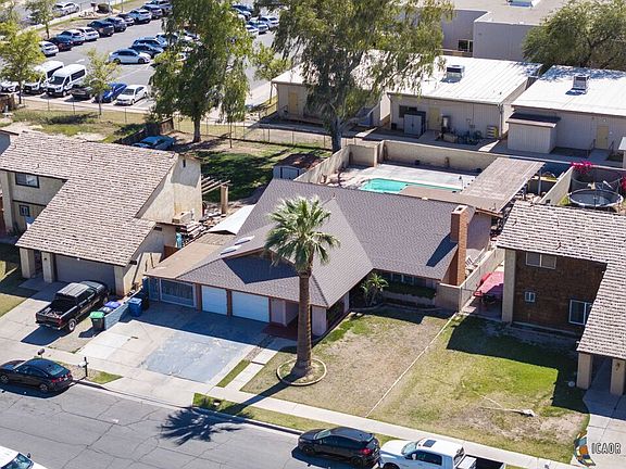 2nd image of 1735 Desert Gardens Dr