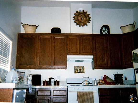 5th image of 223 Mazatlan Dr