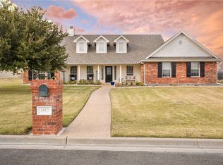 1413 Valhalla Park Dr, Waco, TX 76706