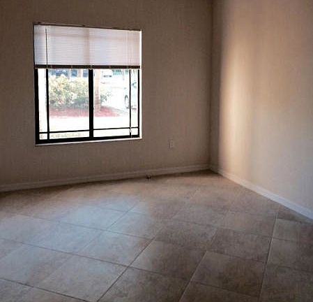 4th image of 2725 Anzio Ct APT 105