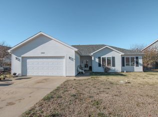 1203 Republic Cir, Salina, KS 67401