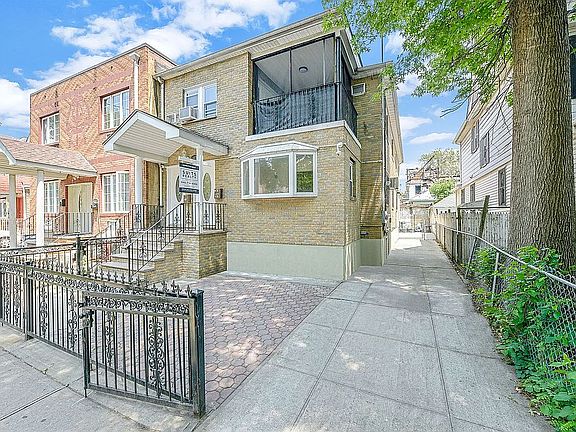 3rd image of 9451 118th St