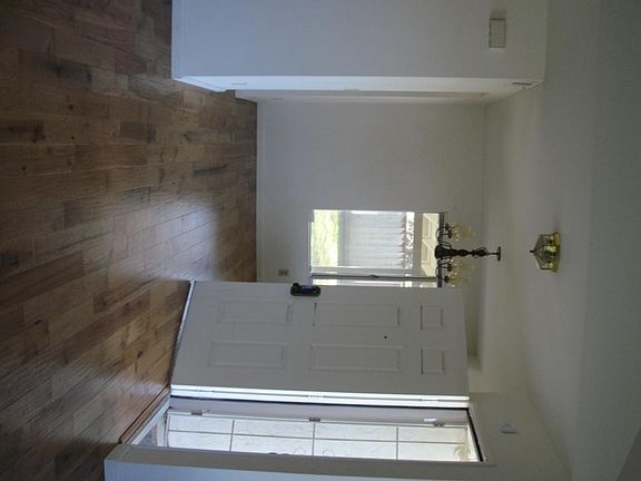 5th image of 5071 Pisces Ave