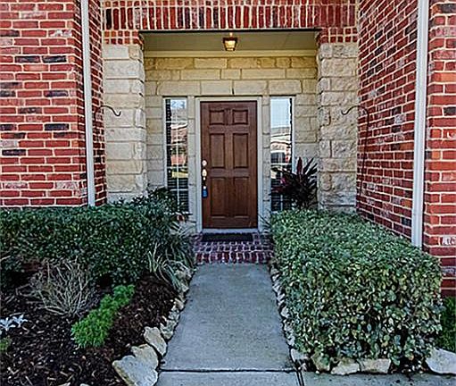 Gorgeous Entry way.
