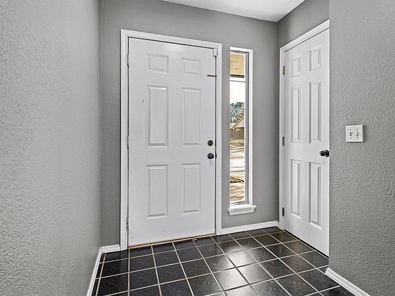 5th image of 1357 N Pine Creek Dr