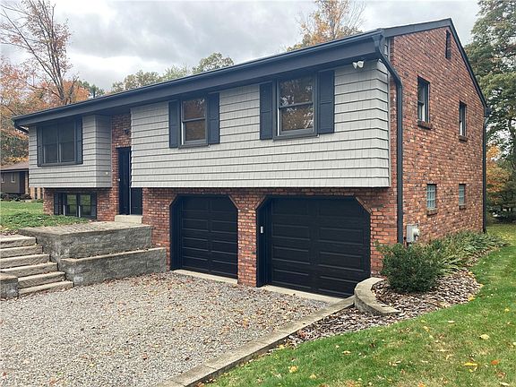 2nd image of 4124 Lee Manor Dr