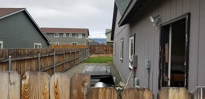 205 E Kristen Ave — Photo 8